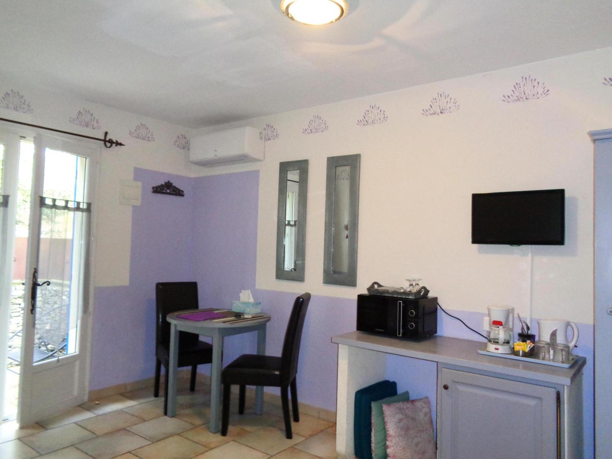 Clos Des Lavandes - Chambres Et Suites De Charme Climatisees-Luberon Лакост Екстер'єр фото
