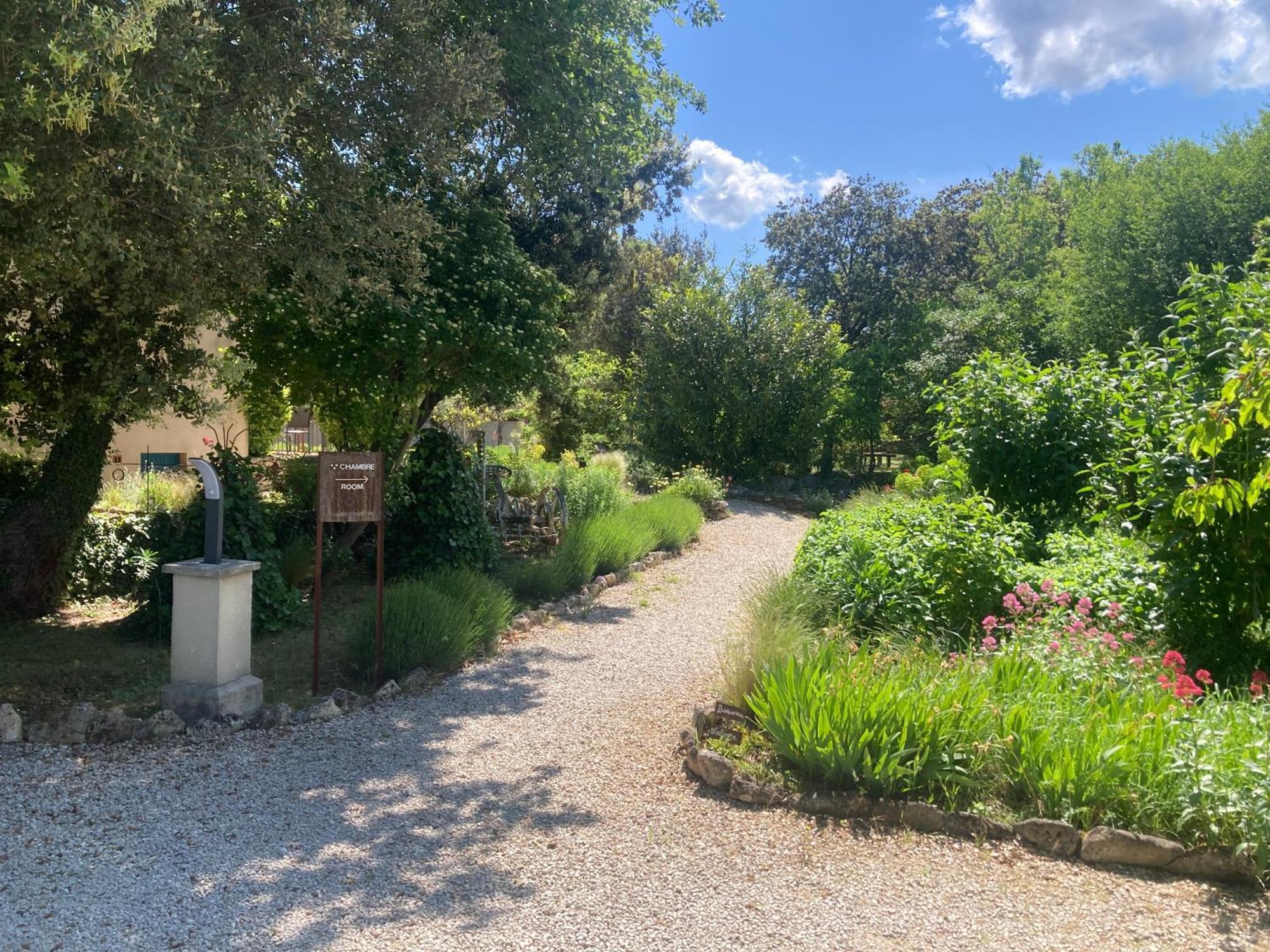 Clos Des Lavandes - Chambres Et Suites De Charme Climatisees-Luberon Лакост Екстер'єр фото