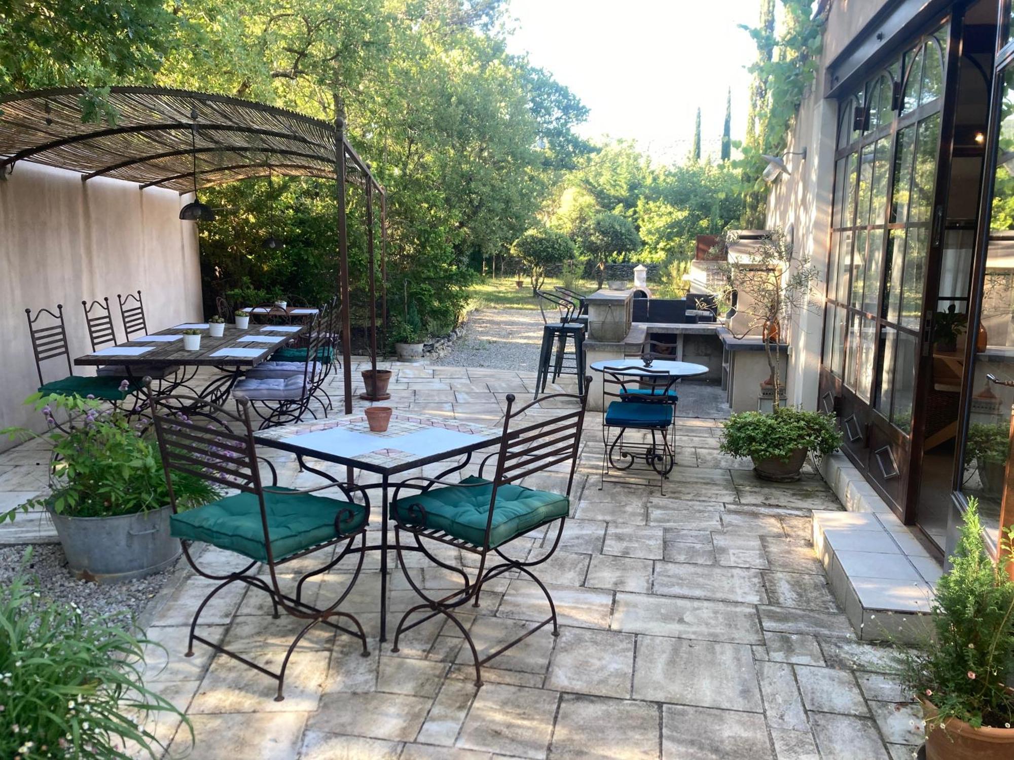 Clos Des Lavandes - Chambres Et Suites De Charme Climatisees-Luberon Лакост Екстер'єр фото